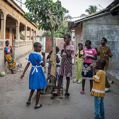 Mujeres Gambia
