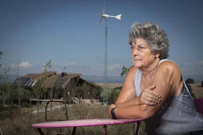Entrevista a Concha Noguerales, una abuela que no ve a sus nietas en 6 años.
 
 