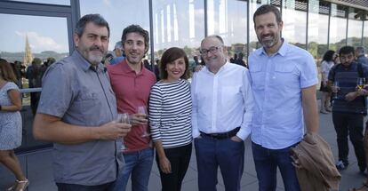 Telmo Esnal, director de Dantza, Andres Gertrudix y Marian Alvarez, actores de Morir, José Luis Rebordinos y Joxe Mari Goenaga, guionista de Handia.
 