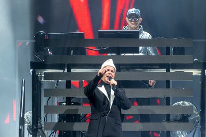 El grupo Pet Shop Boys actúa en el festival de música Primavera Sound, en el Parc del Fòrum. Lorena Sopêna / Europa Press