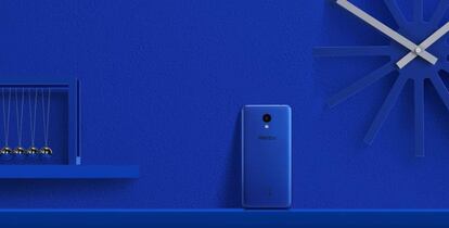 Meizu M5c de color azul