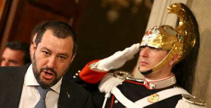 Matteo Salvini, líder de la Liga, tras reunirse con el presidente de Italia, Sergio Mattarella, el pasado 5 de abril.