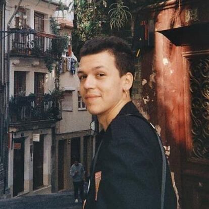 Jacobo Andrade, joven votante del BNG.