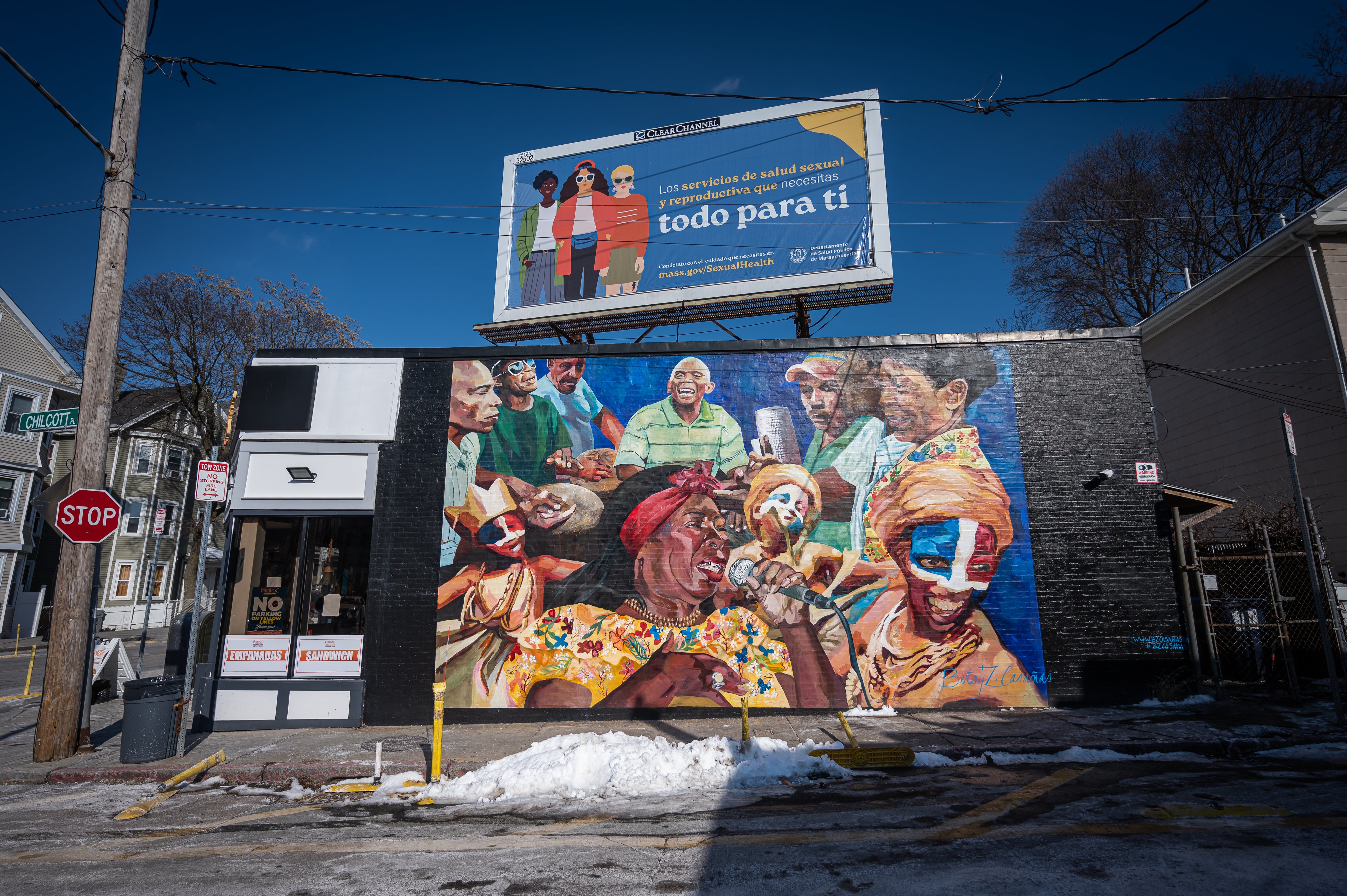 Mural de la cultura de afrolatinos en Boston.