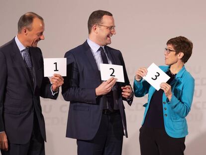 Los tres principales candidatos a suceder a Merkel: Friedrich Merz, a la izquierda, Jens Spahn en el centro y Annegret Kramp-Karrenbauer.