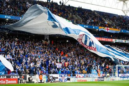 La hinchada del Espanyol, antes del partido.