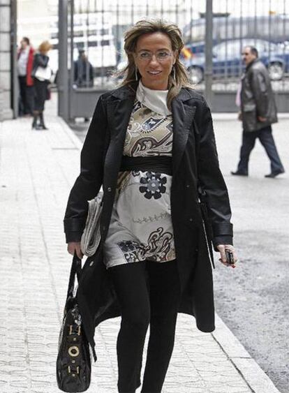 Carme Chacón, a su llegada al Congreso de los Diputados.