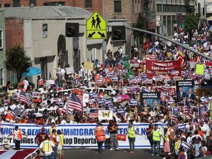 Marcha por los derechos de los inmigrantes en EE UU en Los &Aacute;ngeles