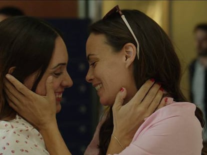 Martina Gusmán (izquierda) y Bérénice Bejo, en 'La quietud'. 