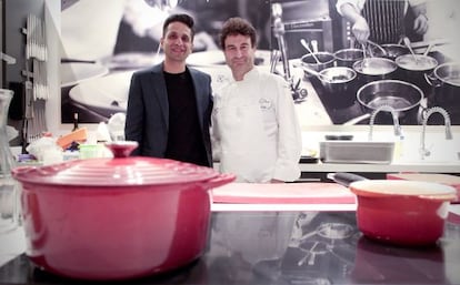 Amit Sood, Director del Google Cultural Institute de París (izquierda) y Pepe Rodríguez, estrella Michelin y jurado de MasterChef