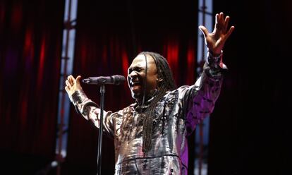Concierto de Earth, Wind & Fire Experience anoche en Madrid.