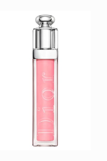 El labial "Dior Addict" proporciona además de brillo luminosidad a tus labios (c.p.v). 