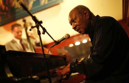 Actuaci&oacute;n ayer de Freddy Cole Quartet en el Cafe Central.