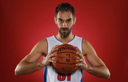 José Manuel Calderón, en la sesión de fotos de los Pistons, su séptimo y último equipo en la NBA.