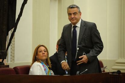 Javier de Andrés, diputado general de Álava, en el pleno de Juntas Generales.