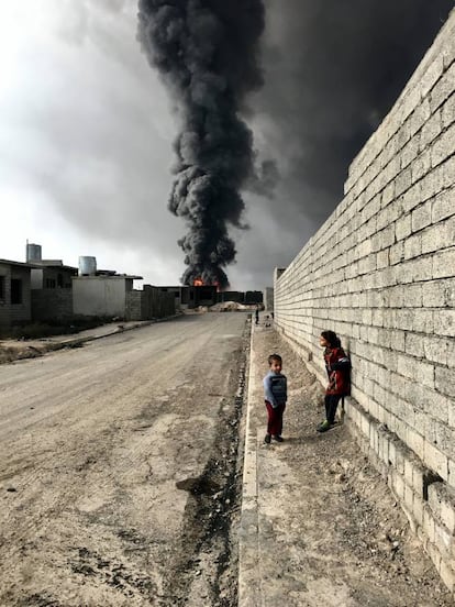 Sebastiano Tomada. 'Niños de Qayyarah'.