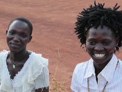 Alice y Gladys, protagonistas del documental 'Palabek, Refugio de Esperanza'