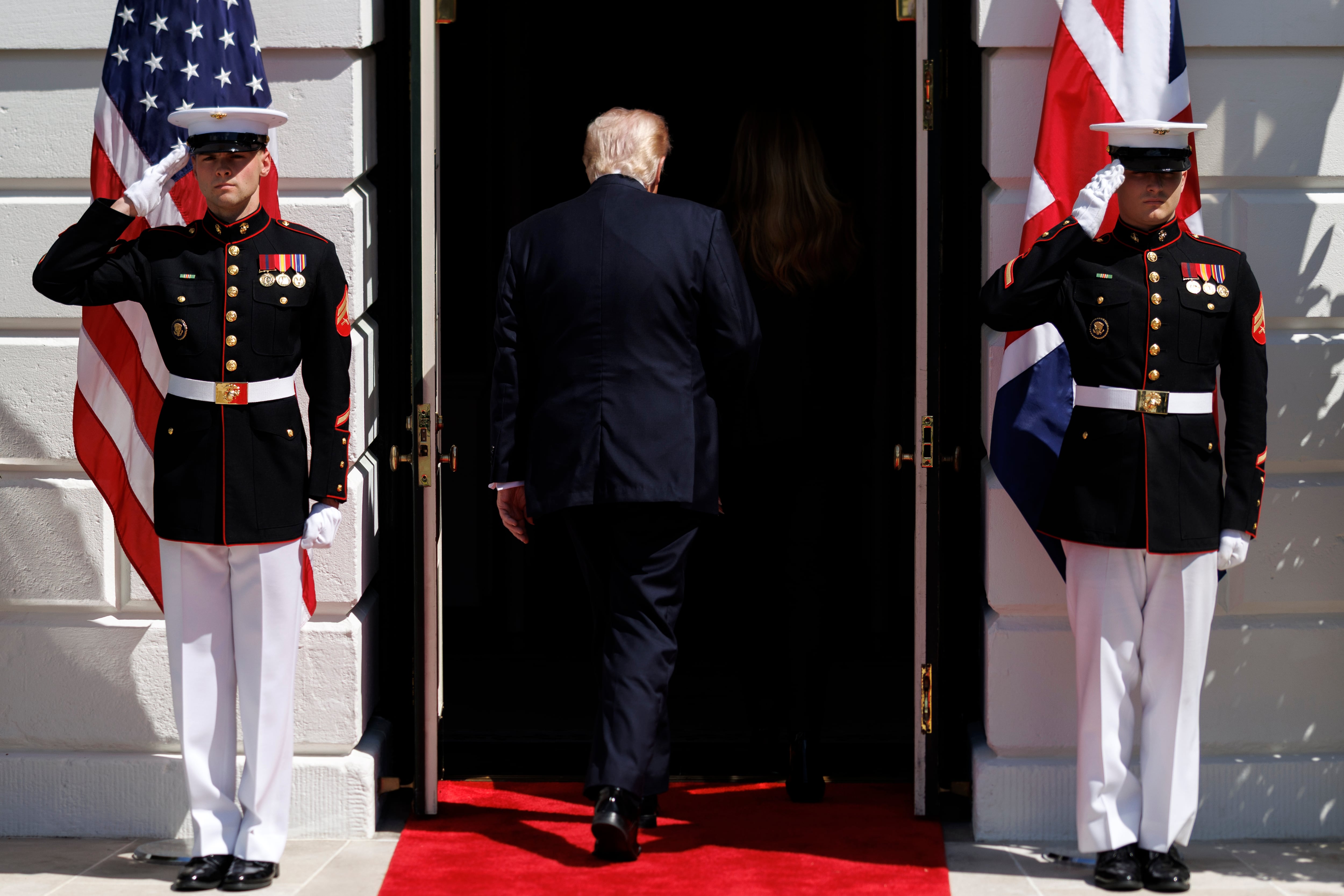 Trump usa la sentencia del Supremo que cercena los derechos de las minorías para mejorar sus perspectivas electorales 