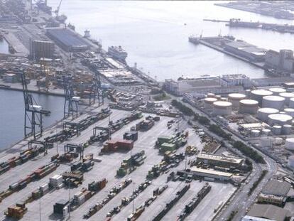 Imagen de la terminal de contenedores del puerto de Las Palmas.