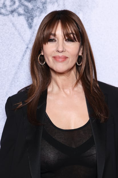 La noche del viernes se conmemoró en París los 130 años de la primera proyección cinematográfica con una celebración en París a la que asistió Monica Bellucci, que ha participado en varios actos sobre este aniversario. Fue el 28 de diciembre de 1895 cuando los hermanos Lumière organizaron la primera sesión de cine ante un público reducido que pagó entrada. El estreno tuvo lugar en el Salon Indien del Gran Café de París y pronto se convirtió en un hito y en historia.