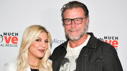 Tori Spelling y Dean McDermott en un evento en Los Ángeles, en octubre de 2019.