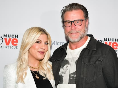 Tori Spelling y Dean McDermott en un evento en Los Ángeles, en octubre de 2019.