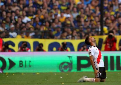 Gonzalo Martínez celebra su gol ante Boca Juniors en la Bombonera.