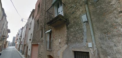 El carrer on s'ha produït l'incendi.
