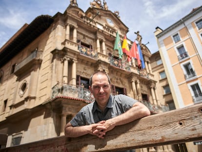 Aitzol Lasa, coordinador del proyecto, posa en Pamplona.