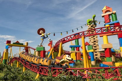 Slinky Dog Dash, una de las montañas rusa de Toy Story Land, en el parque de Hollywood Studios.