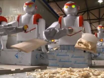 Robots chinos cortadores de fideos creados por Cui Runguan.