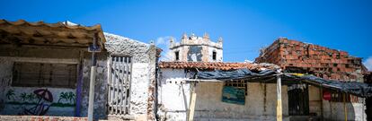 Fortaleza, 03 de agosto de 2021 Moradores do Titanzinho lutam por restauração do antigo Farol do Mucuripe