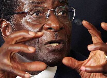 Robert Mugabe, durante una conferencia de prensa en Harare el miércoles.