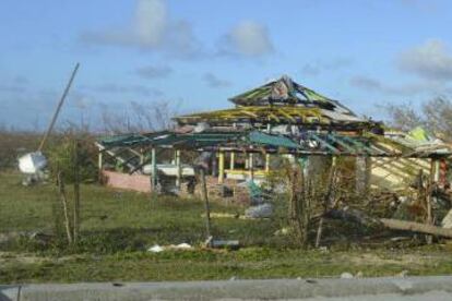 Una vivienda da&ntilde;ada en Barbuda tras el paso del hurac&aacute;n Irma. 