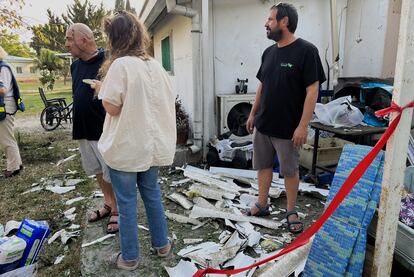 Impacto de un misil de Hezbolá sobre el kibutz Kiryat Masaryk, en el norte de Israel, un día después de que otro ataque acabara con la vida en esta misma comunidad de Sivan, de 18 años.