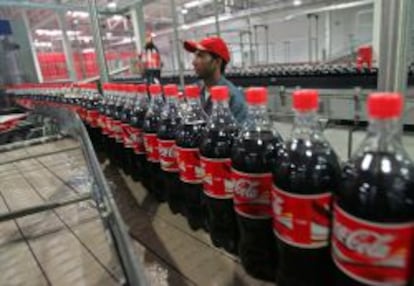 Instalaciones de una embotelladora de Coca-Cola-