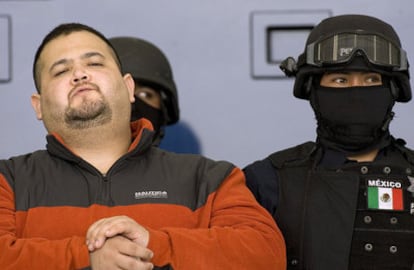 Teodoro García Simental, presentado hoy en Ciudad de México tras ser detenido por la Policía Federal.