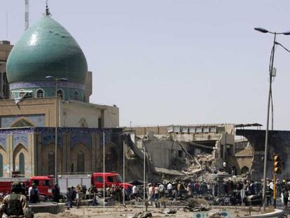 La mezquita de Jilani, en el centro de Bagdad, después de la explosión de un camión bomba.