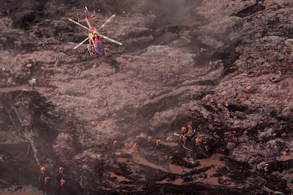 Imagem do dia 25 de janeiro de 2019 após o rompimento da barragem do Córrego do Feijão, em Brumadinho.