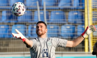 El portero de la selección española Unai Simón durante el entrenamiento el pasado 30 de junio