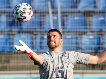 El portero de la selección española Unai Simón durante el entrenamiento el pasado 30 de junio