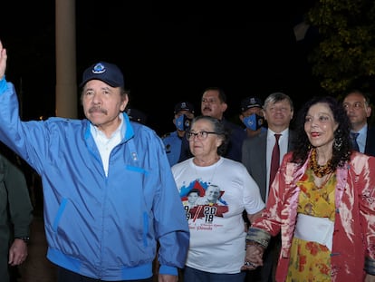 El presidente de Nicaragua, Daniel Ortega, junto a su esposa y vicepresidenta, Rosario Murillo, el pasado lunes, en Managua.