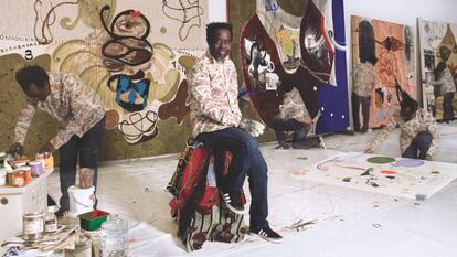 Imagen del artista marfileño Ouattara Watts, presente en la exposición del Mattatoio.