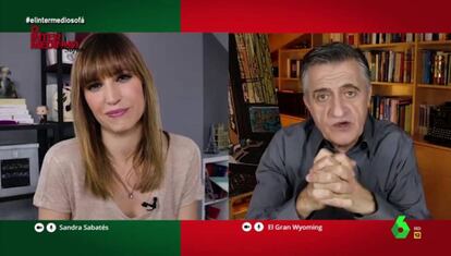 Los presentadores de 'El intermedio' emiten desde sus domicilios.