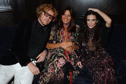 Peter Dundas, la condesa Debonnaire von Bismarck y Demi Moore.