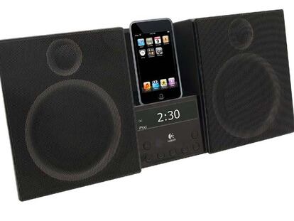 Altavoces Pure-Fi Elite de Logitech.