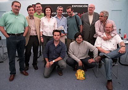 De izquierda a derecha y arriba, Manuel Rico, Fernando Royuela, Luis G. Martín, Clara Sánchez, Jorge Eduardo Benavides, Juantxu Herguera, José Luis Borau y Juan Cruz. Abajo, Eduardo Verdú, Fernando Iwasaki y Daniel Samper.
/ BERNARDO PÉREZ