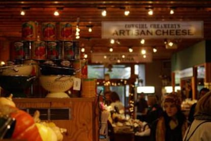 Tienda de Cowgirl Creamery, una de las mejores queserías de California, en Point Reyes Station.