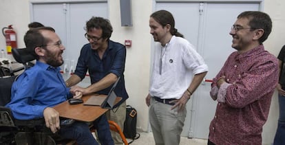 De izquierda a derecha, Pablo Echenique, José María González, Pablo Iglesias y Juan Carlos Monedero, el pasado julio.