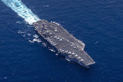 Trump pauses mission to guide merchant ships in Hormuz | International